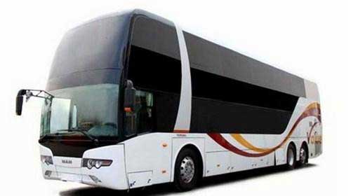 鴻鳴大巴租車(chē):賭王走了——你曾經(jīng)賭過(guò)班車(chē)嗎?