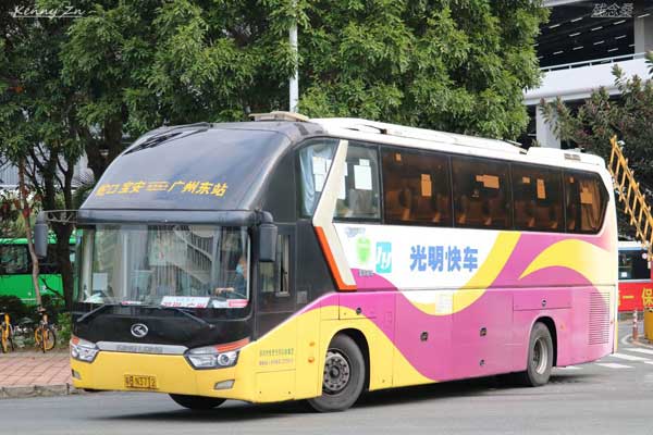 （租賃班車）讓您的企業(yè)員工通勤更輕松、更省心